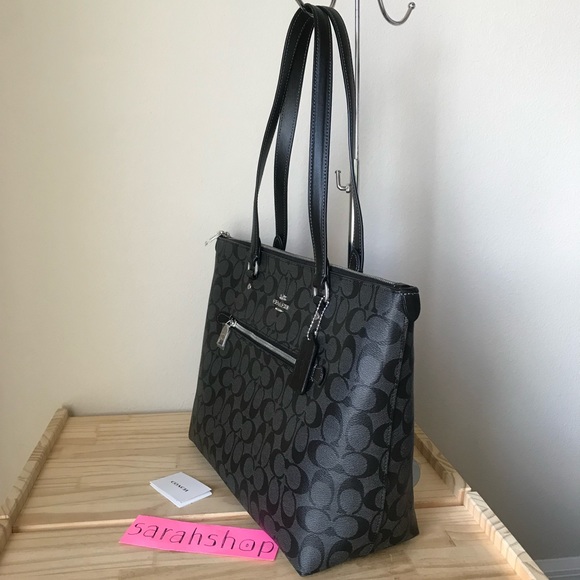 ✅Coach purse - Picture 3 of 12